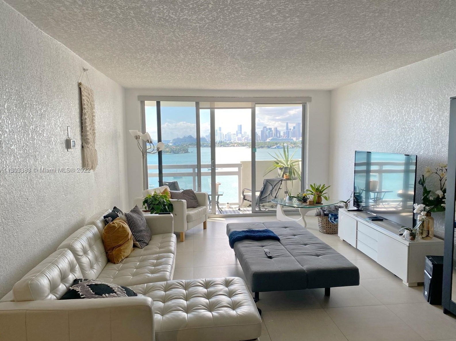 1500 Bay Rd #1222s, Miami, FL