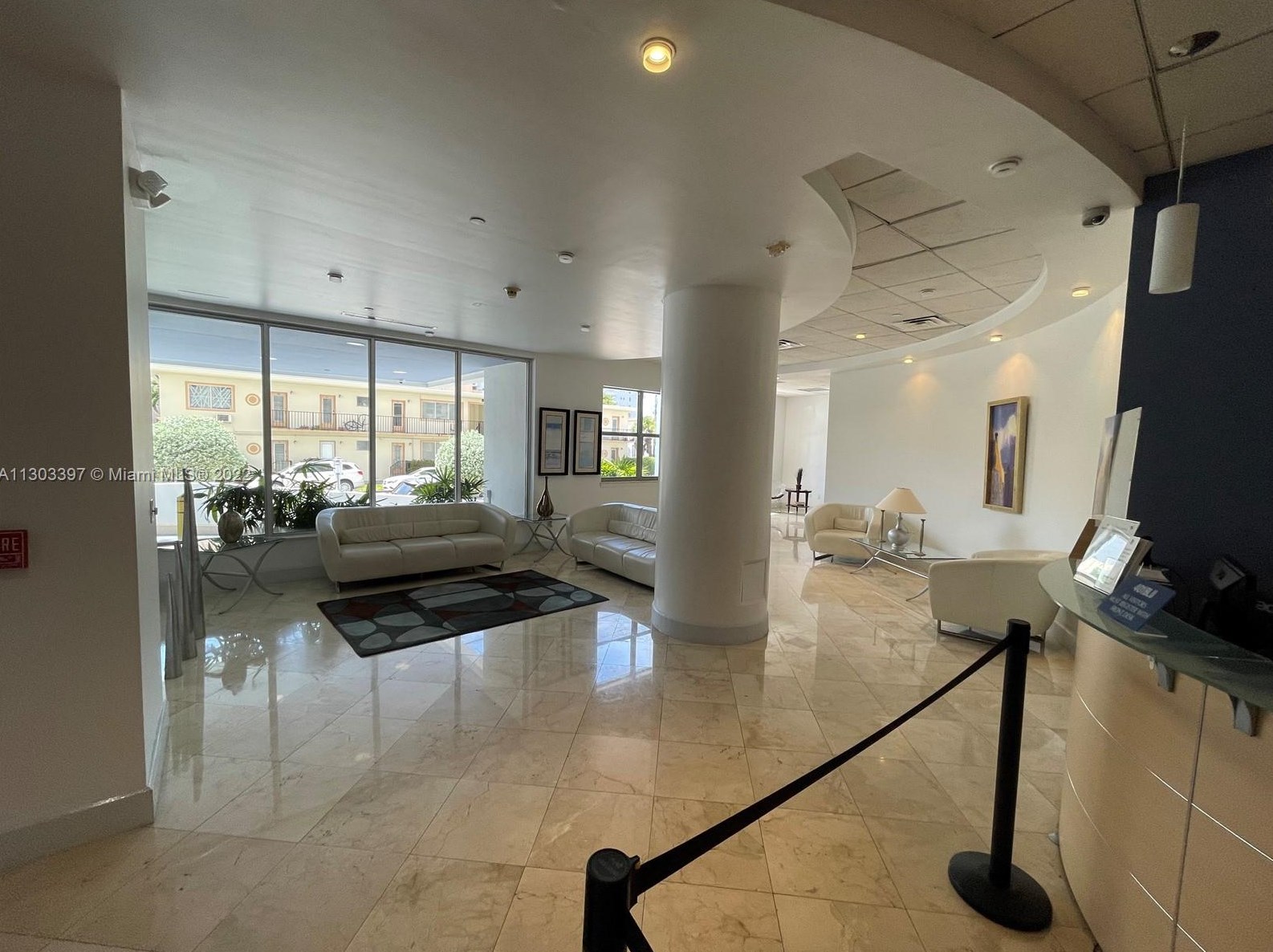 401 69th St #610, Miami, FL 33141