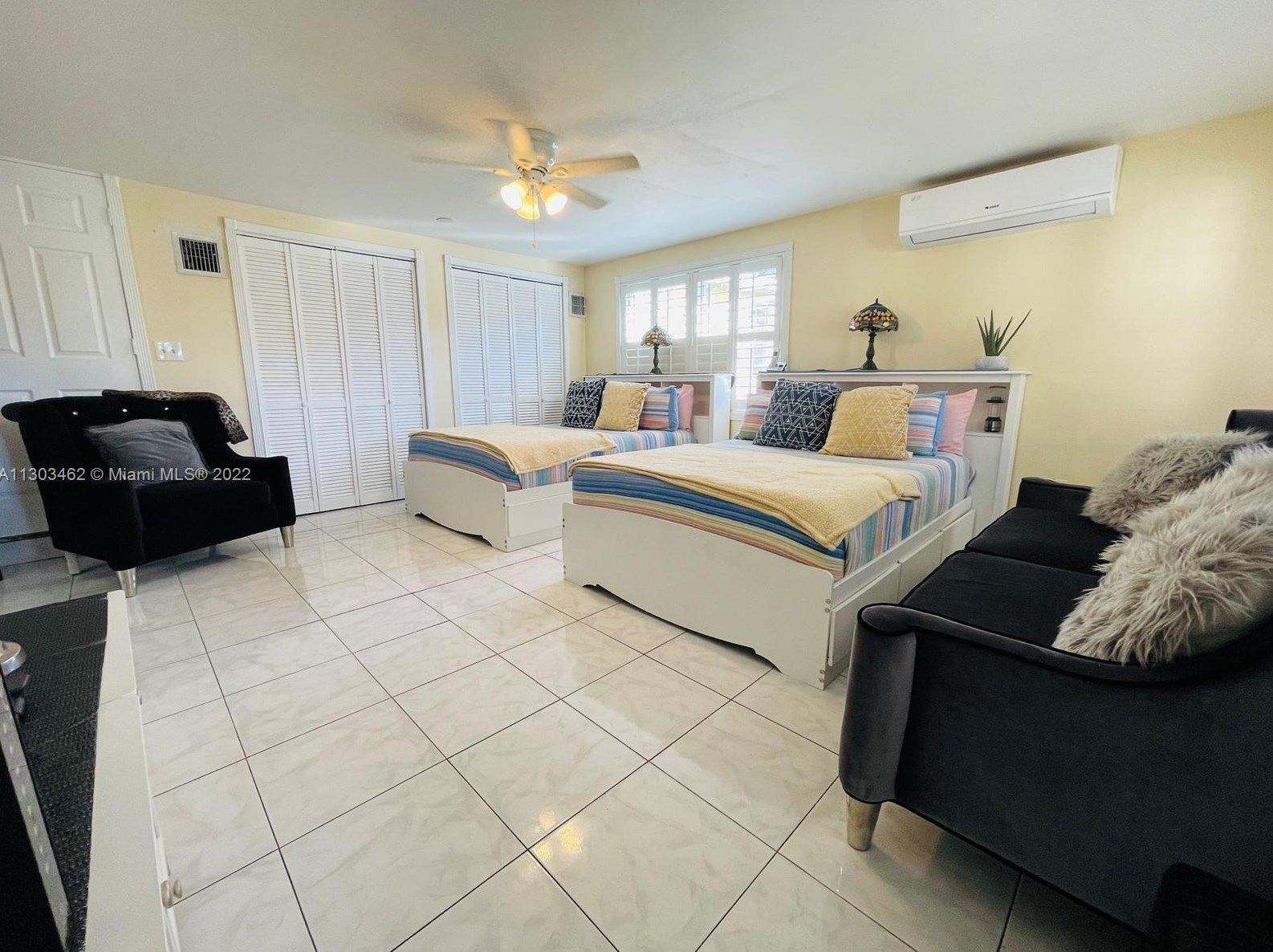 6118 Mayo St, Hollywood, FL 33023