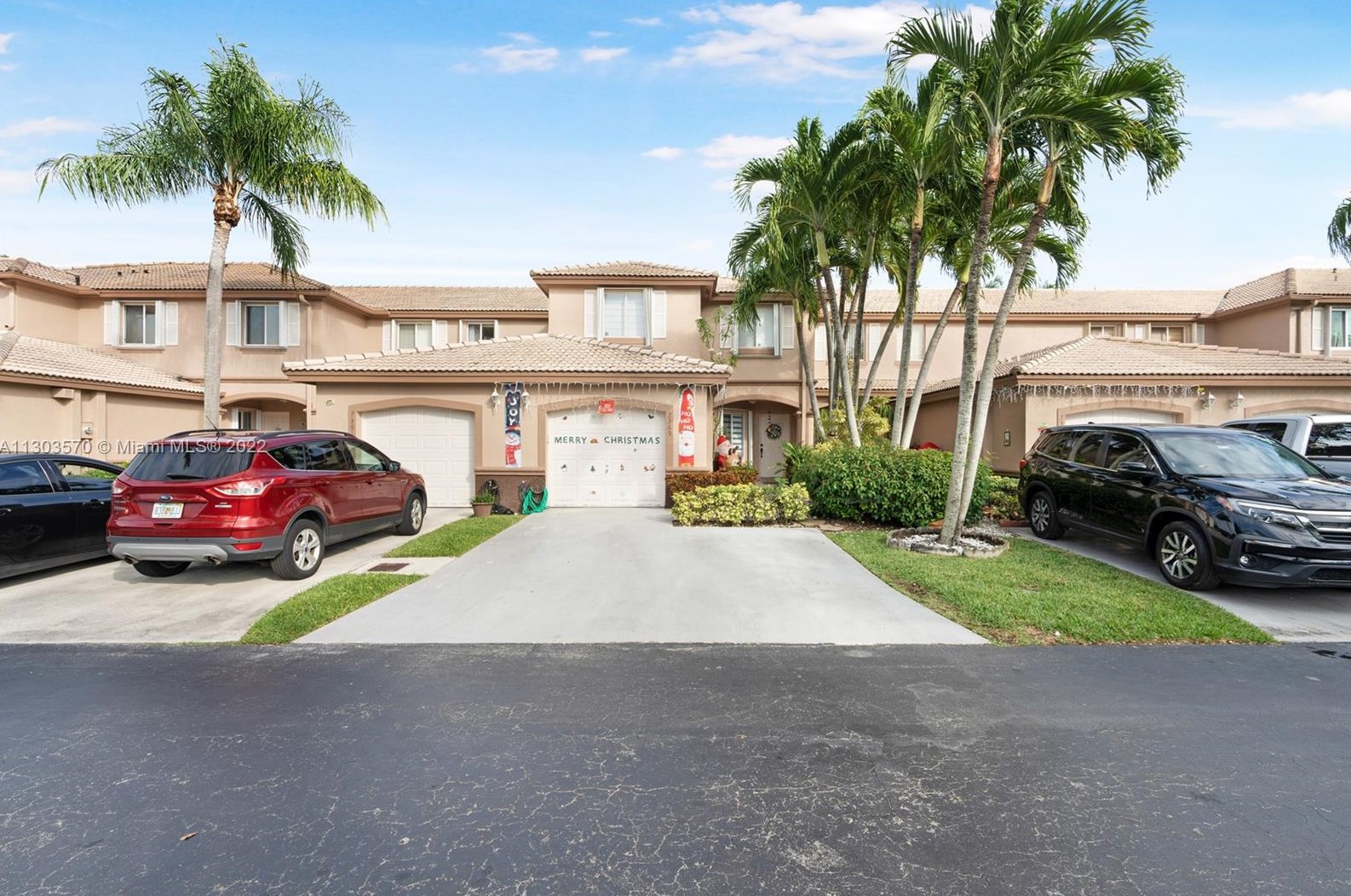 7369 162nd Path, Miami, FL 33193-4419