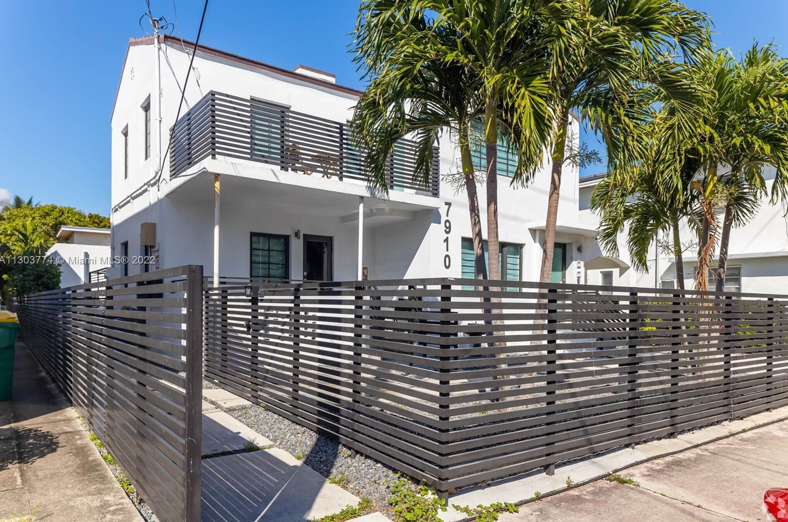 7910 Byron Ave #1, Miami, FL 33141