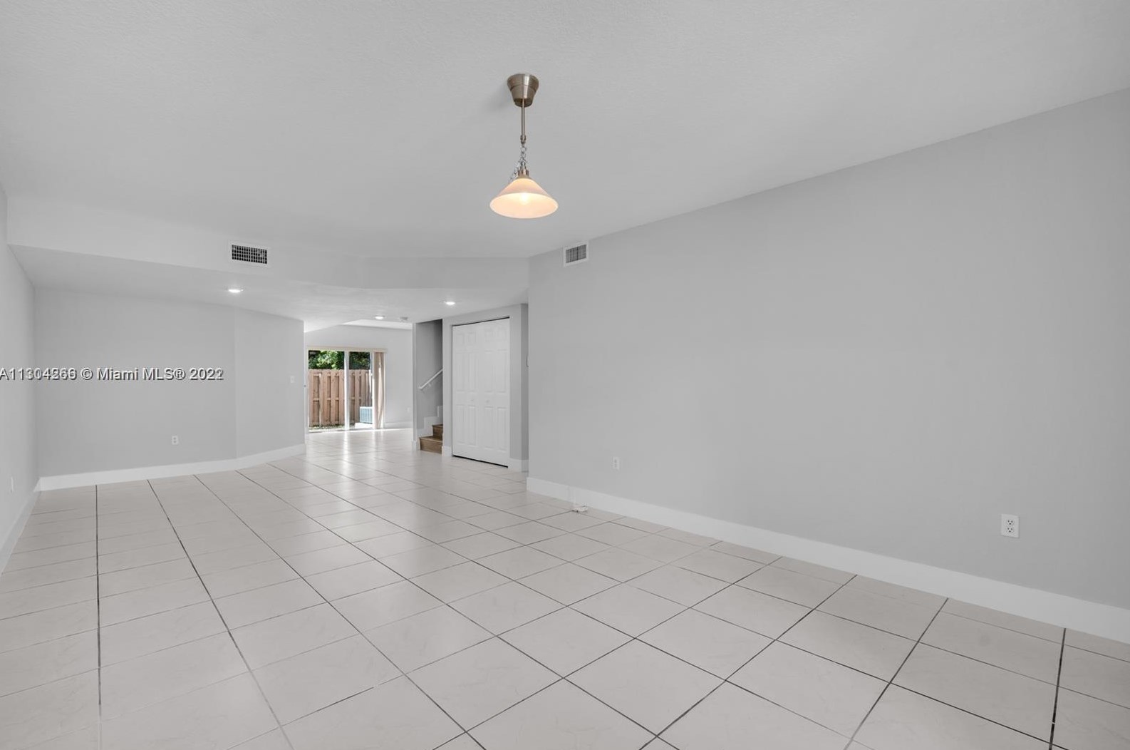 8902 Nw 109th Ct #1204, Miami, FL 33178
