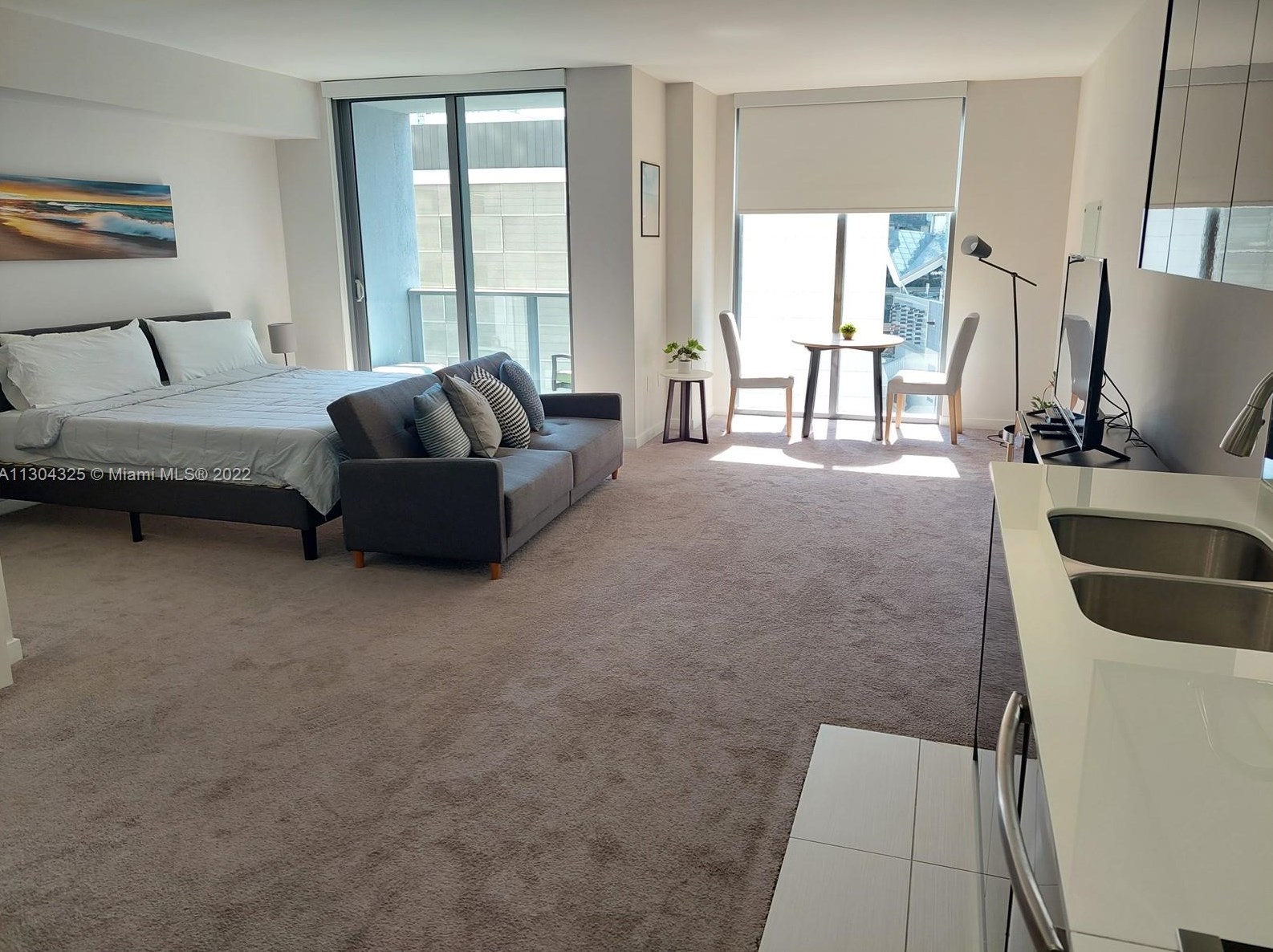 31 Se 6th St Apt 1405, Miami, FL 33131