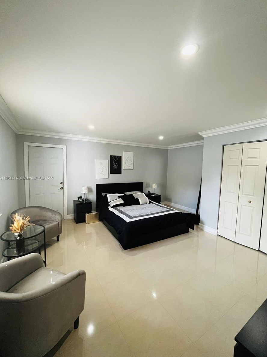 615 Sw 64th Ave #3, Miami, FL 33144