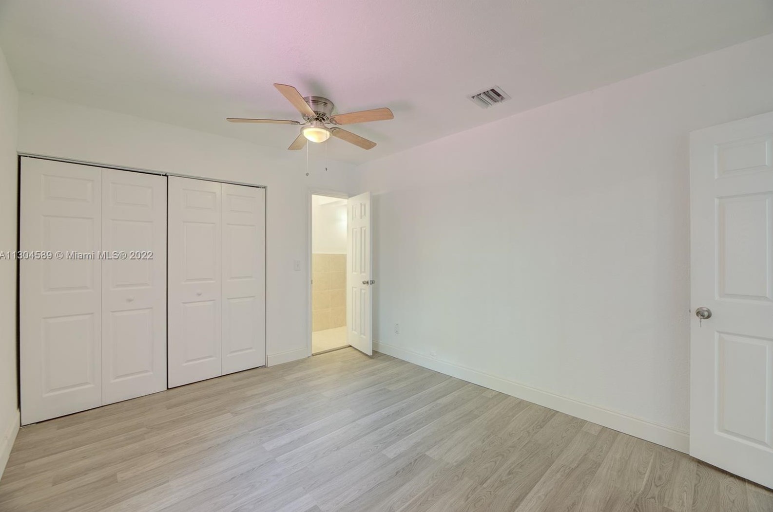 1430 79th Way, Hollywood FL  33024-5140 exterior