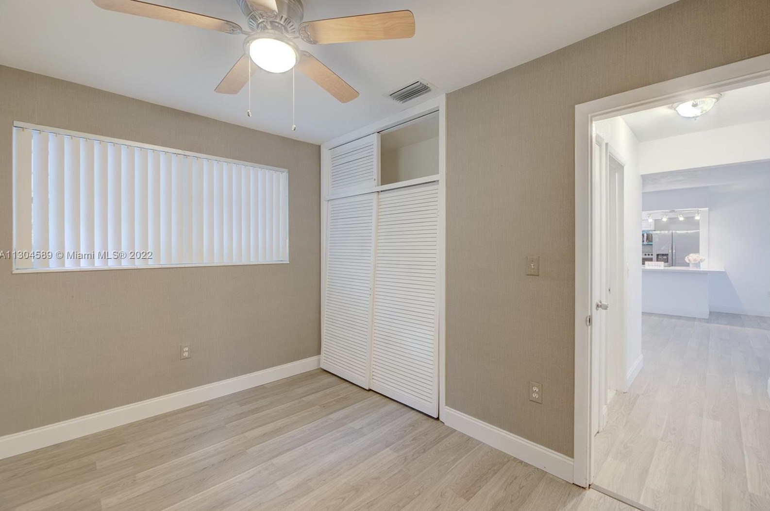 1430 79th Way, Hollywood FL  33024-5140 exterior