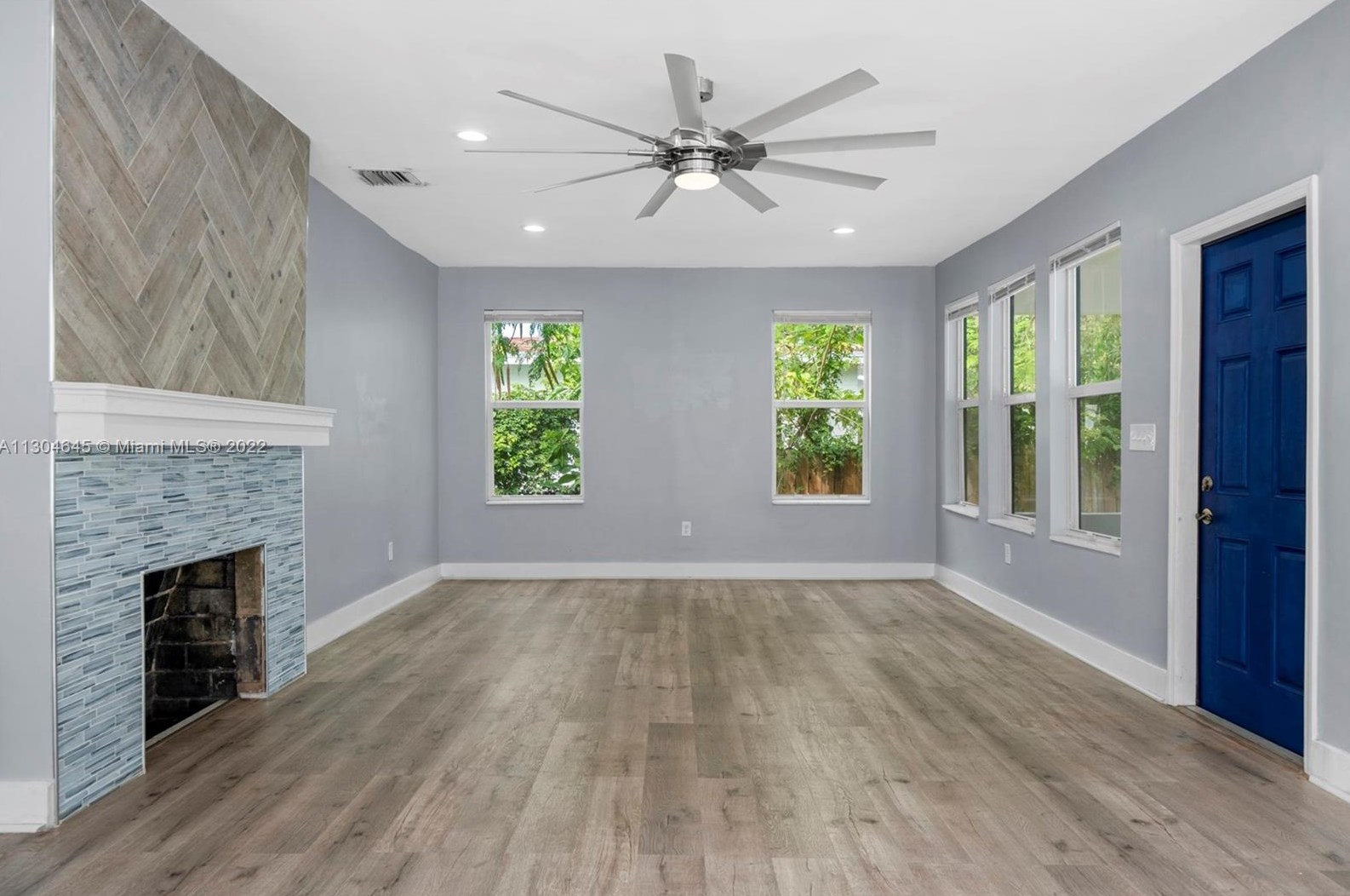 120 49 St, Miami FL 33175-5000 exterior