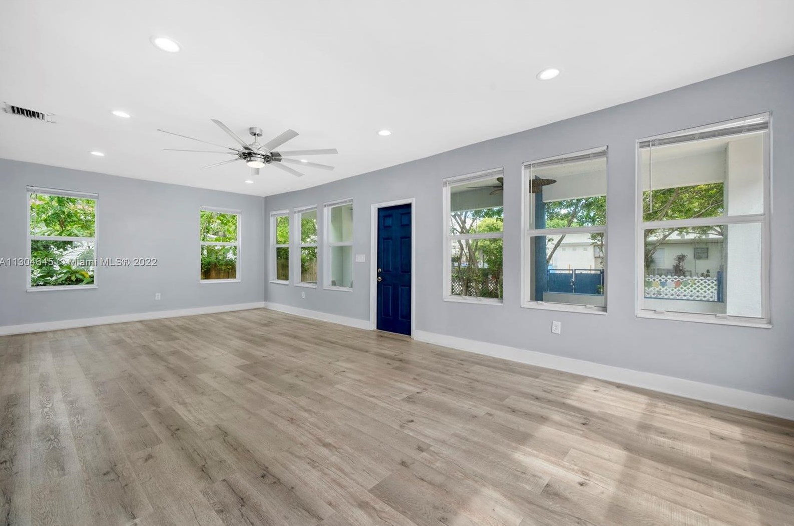 120 49 St, Miami FL 33175-5000 exterior