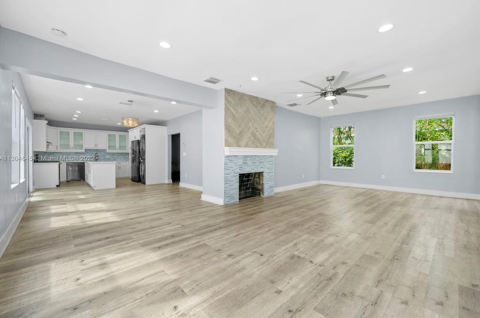 120 49 St, Miami FL 33175-5000 exterior