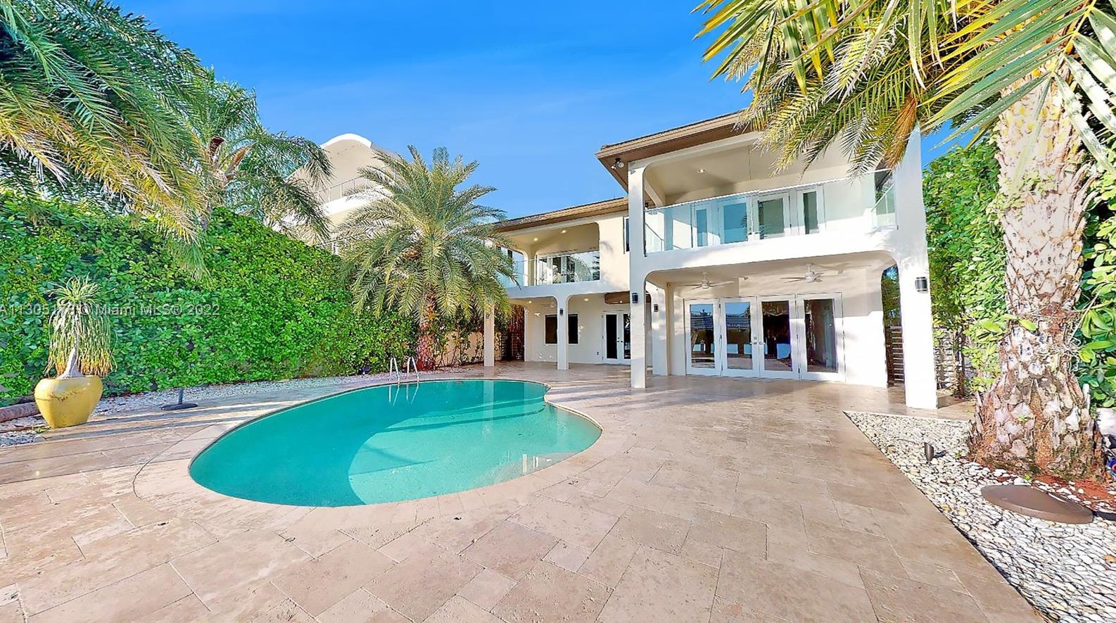 260 S Coconut Ln, Miami, FL 33139
