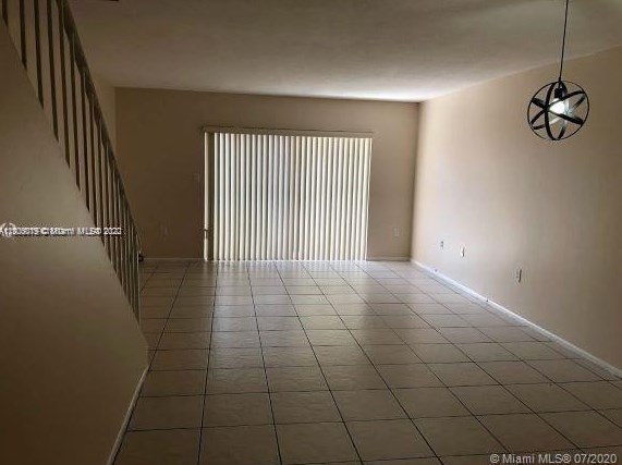 9952 Sw 88th St #325-3, Miami, FL 33176