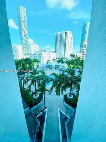 350 Ne 24th St #815, Miami, FL 33137