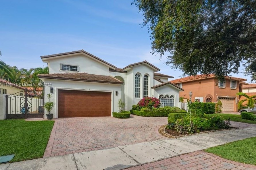 16502 Nw 83rd Pl, Hialeah, FL 33016