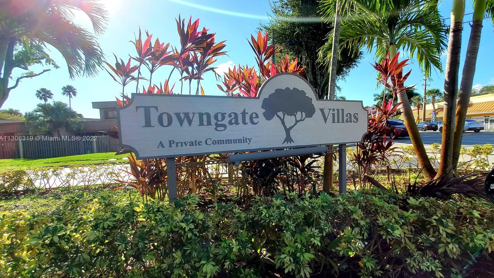 7416 106th Pl, Miami FL  33173-2945 exterior