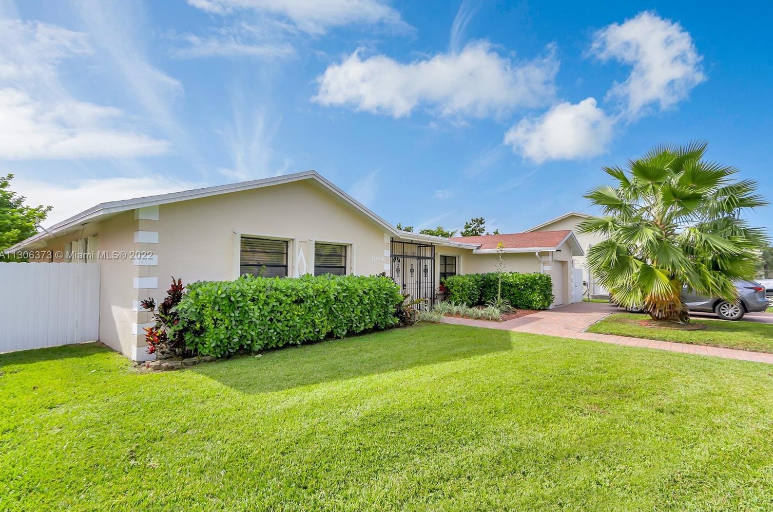 10450 167th St, Miami, FL 33157-3067