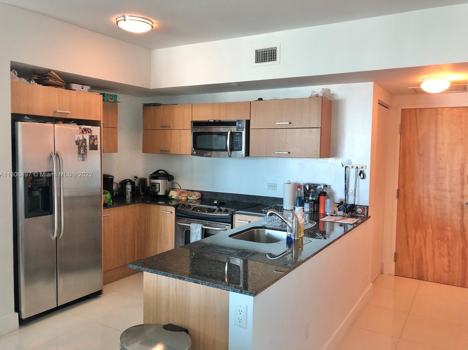350 S Miami Ave #3405, Miami, FL 33130