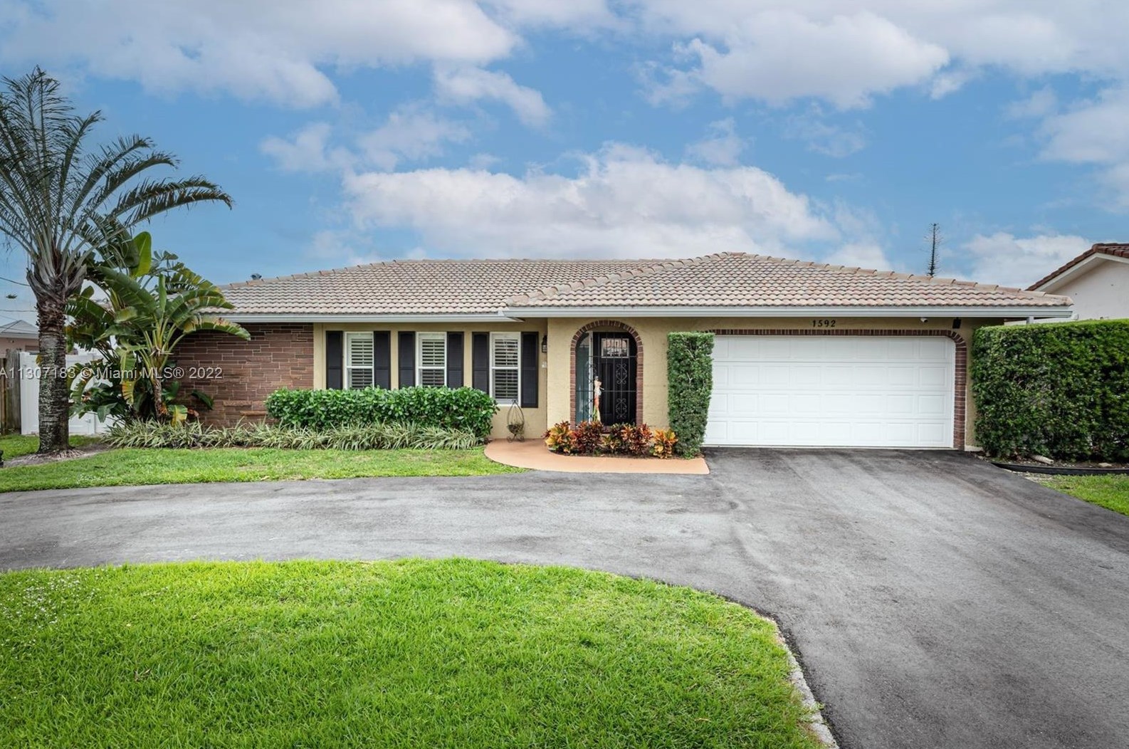 1592 Nw 8th St, Boca Raton, FL 33486