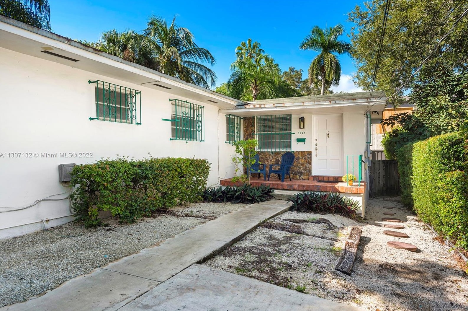 3070 Mary St #3070, Miami, FL 33133