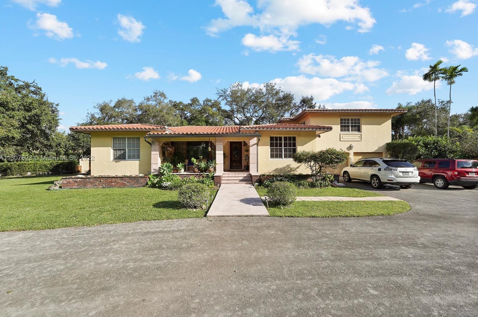 11095 Griffing Blvd, Miami, FL 33161-7247
