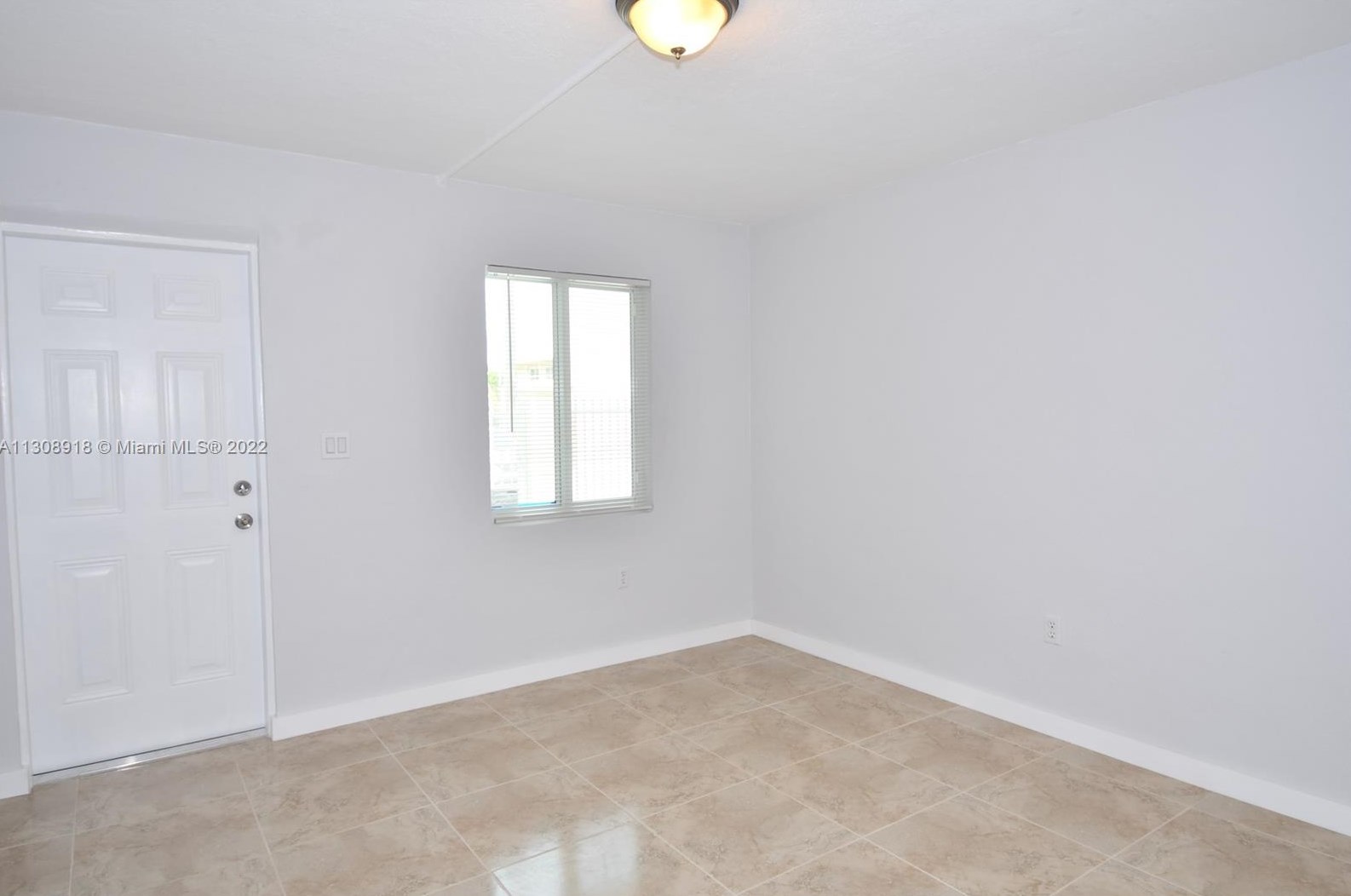 1398 Nw 61st St #1, Miami, FL 33142