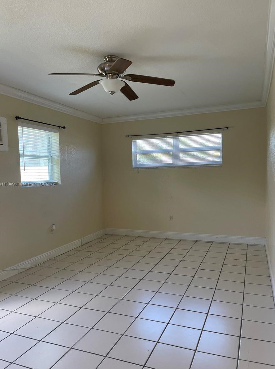 2446 Johnson St #b, Hollywood, FL 33020