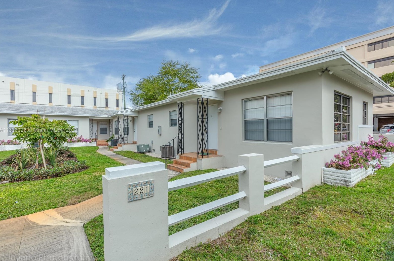 221 Antiquera Ave #7, Miami, FL 33134