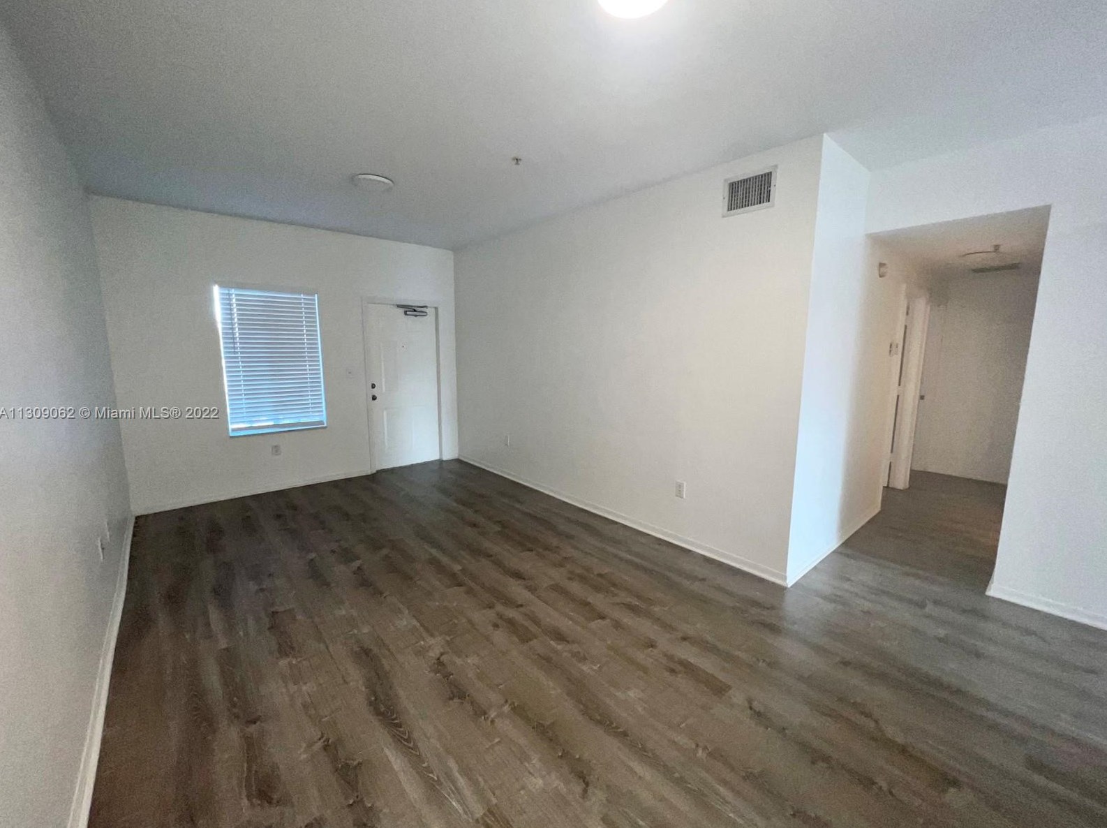 6940 Nw 179th St #207-7, Hialeah, FL