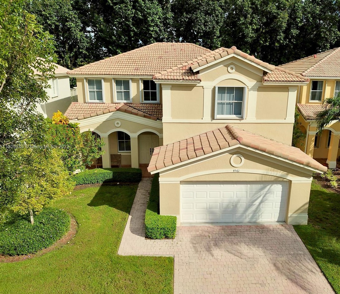 4561 94th Ct, Miami, FL 33165-5851