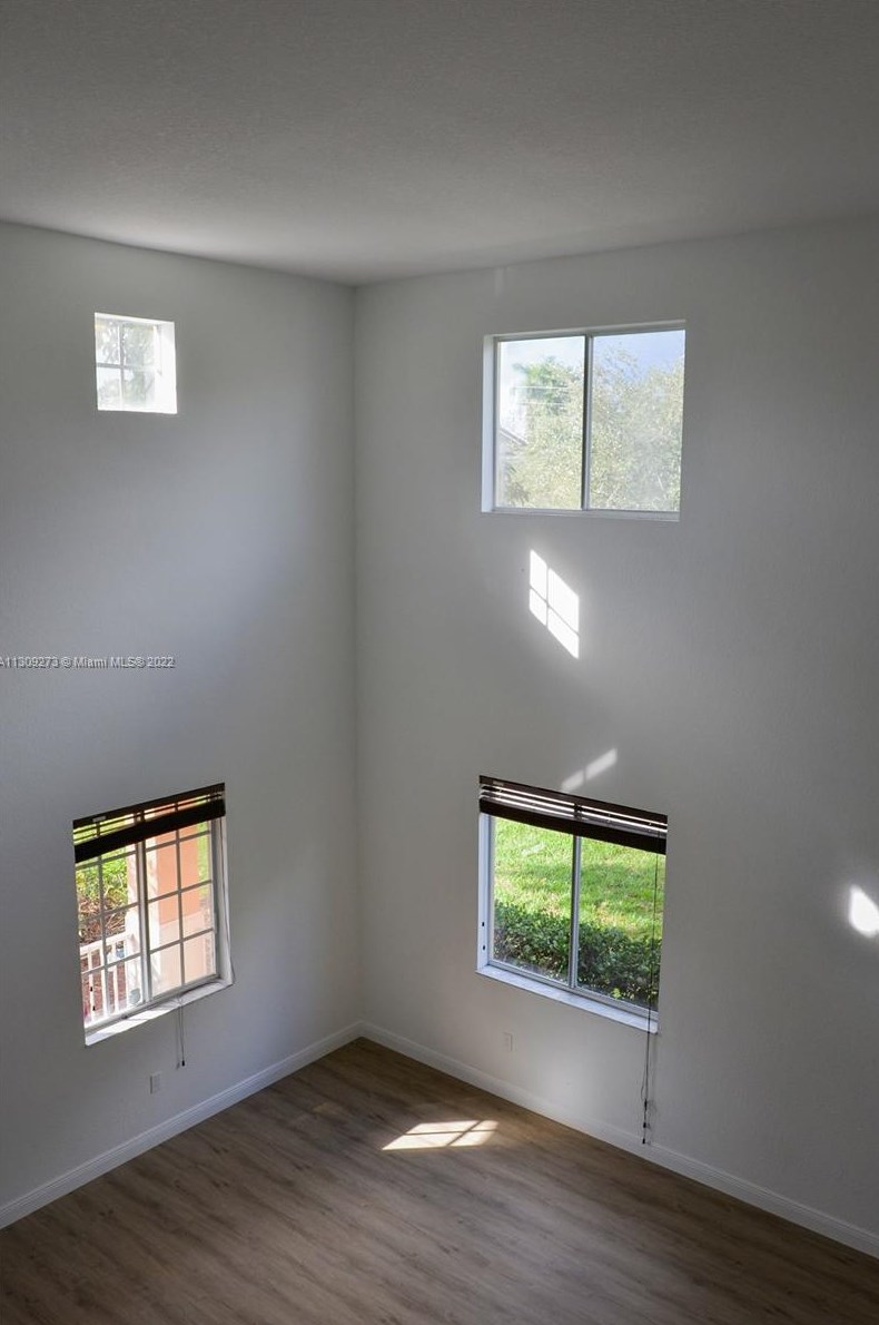 20641 10th Ave, Miami FL  33169-2368 exterior