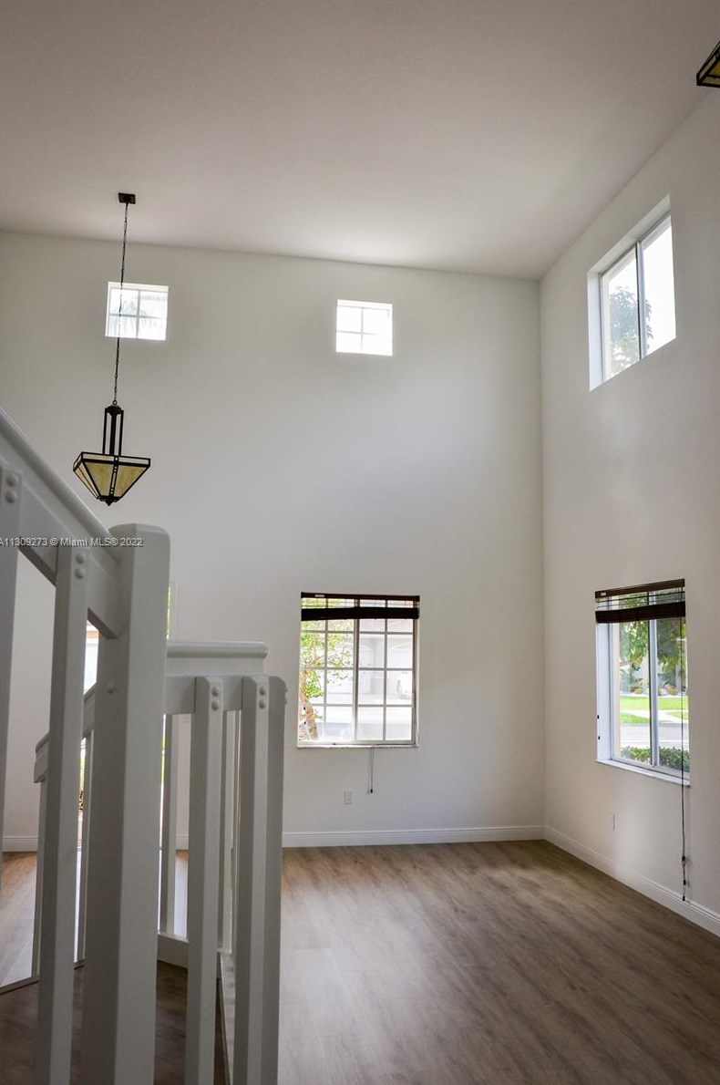 20641 10th Ave, Miami FL  33169-2368 exterior