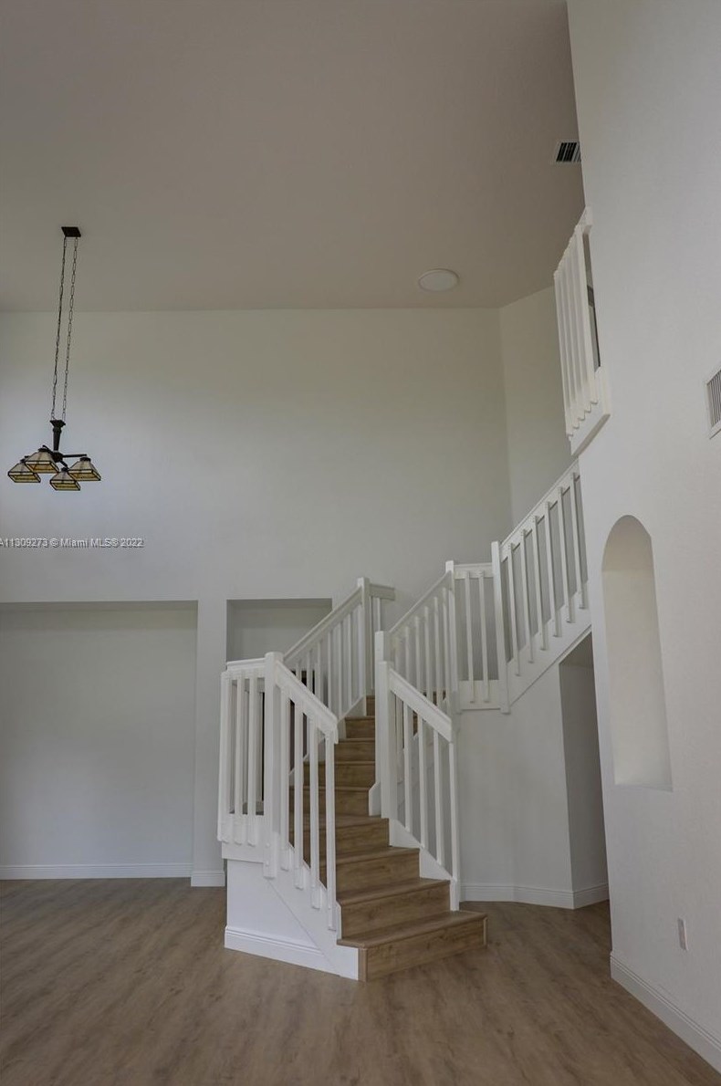 20641 10th Ave, Miami FL  33169-2368 exterior