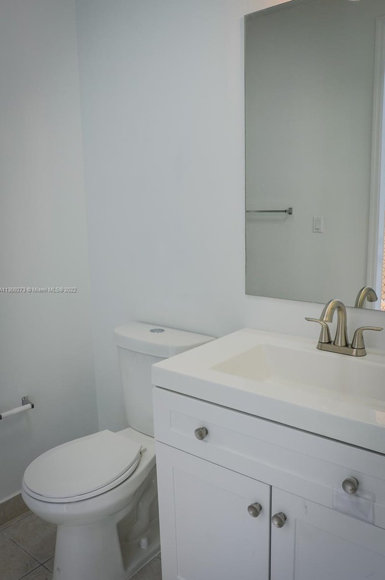 20641 10th Ave, Miami FL  33169-2368 exterior