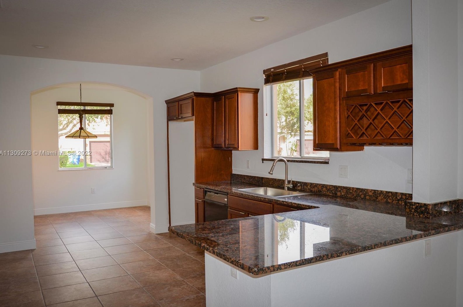 20641 10th Ave, Miami FL  33169-2368 exterior