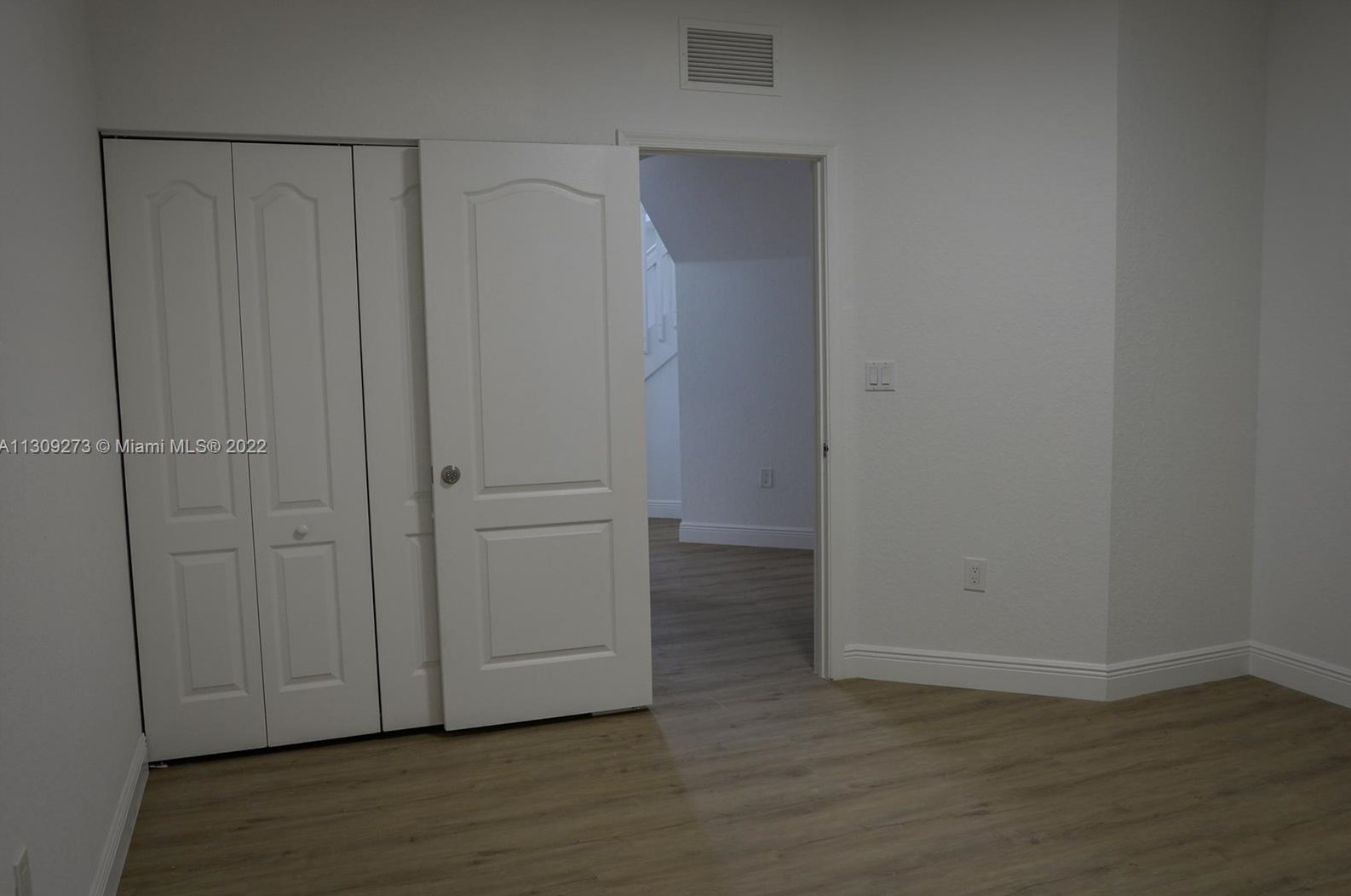 20641 10th Ave, Miami FL  33169-2368 exterior