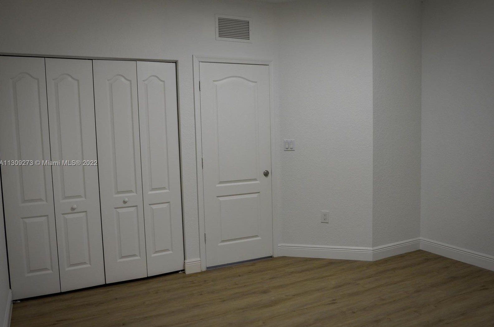 20641 10th Ave, Miami FL  33169-2368 exterior