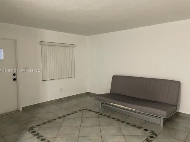 2633 Pierce St Apt 105, Hollywood, FL 33020