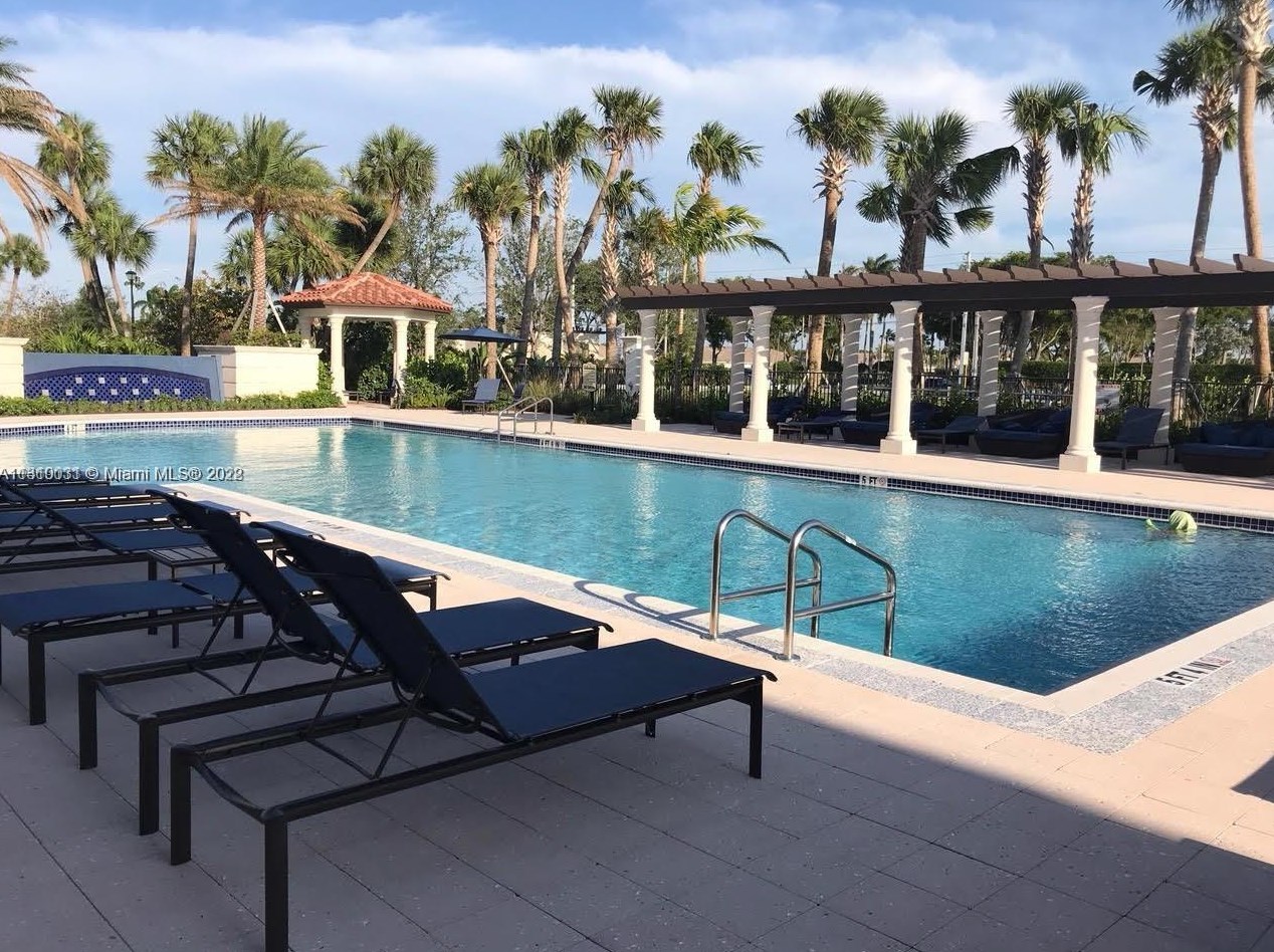 11365 Sw 13th St #11365, Hollywood, FL 33025