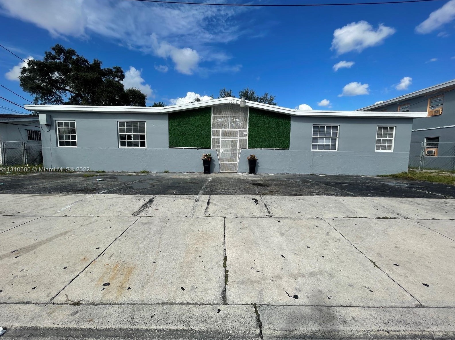 1777 Ali Baba Ave #1, Miami, FL 33054