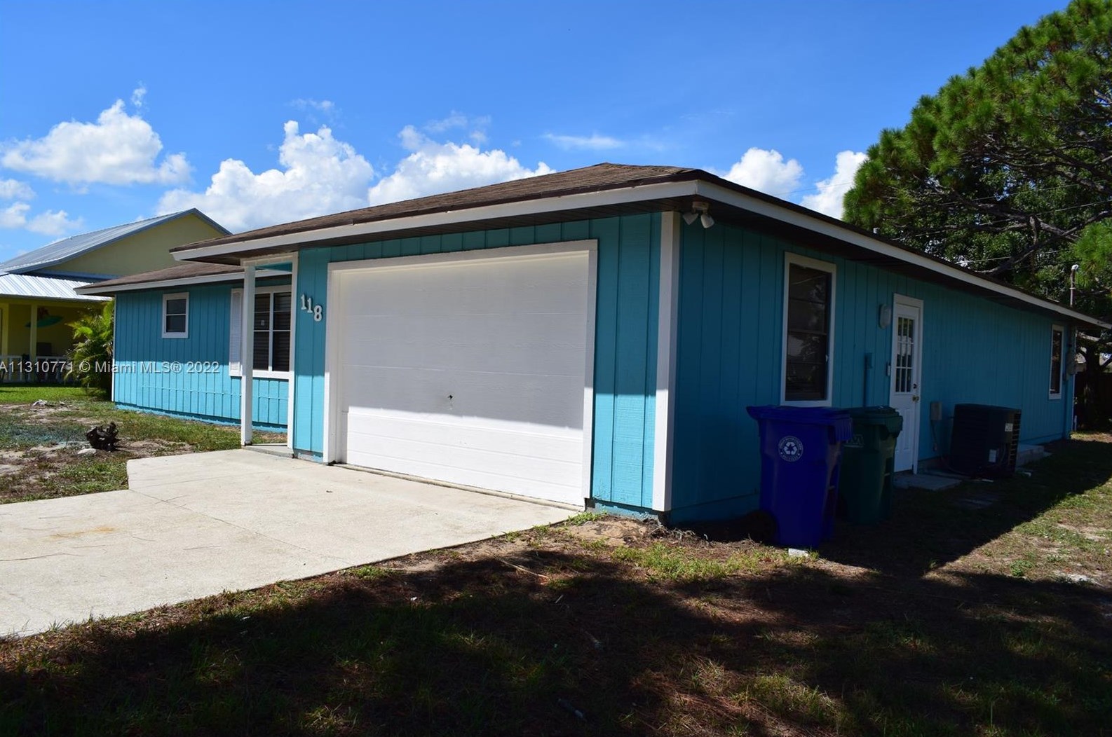 118 Easy St, Sebastian, FL 32958
