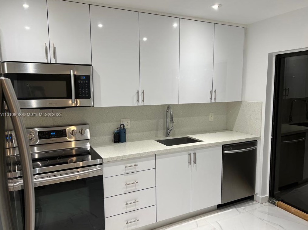 1125 Ne 210th Terrace #1125, Miami, FL 33179