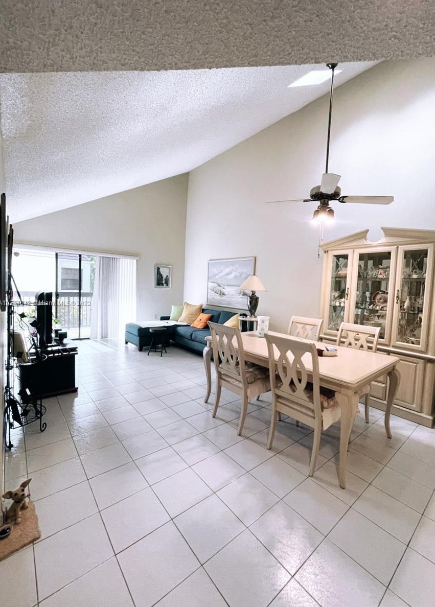 12842 Sw 88th Ter #a-201, Miami, FL