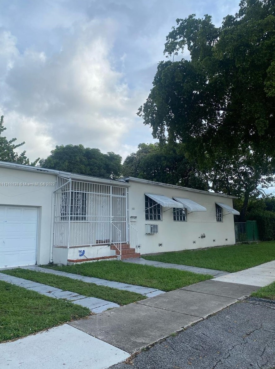 521 30th Ave, Miami, FL 33135-2715