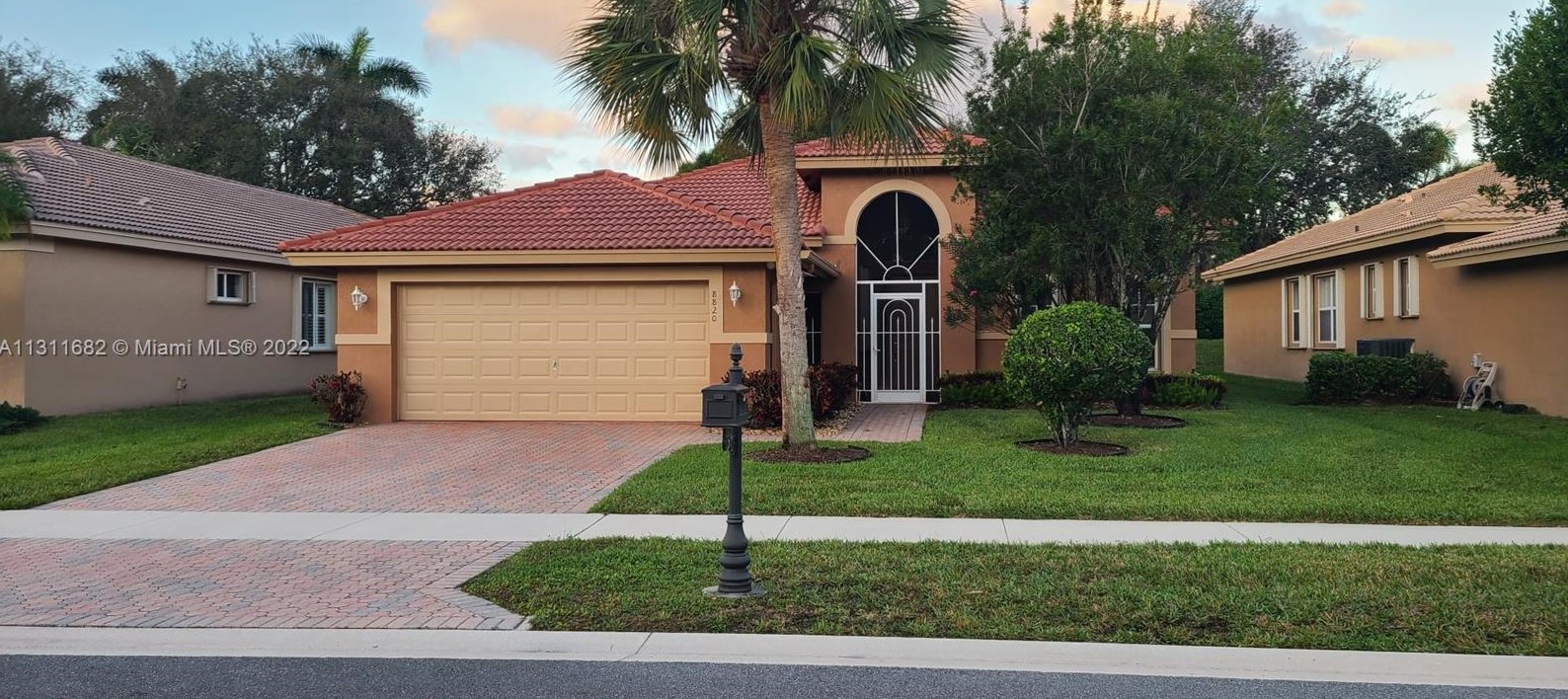 8820 Via Tuscany Dr, Boynton Beach, FL 33472