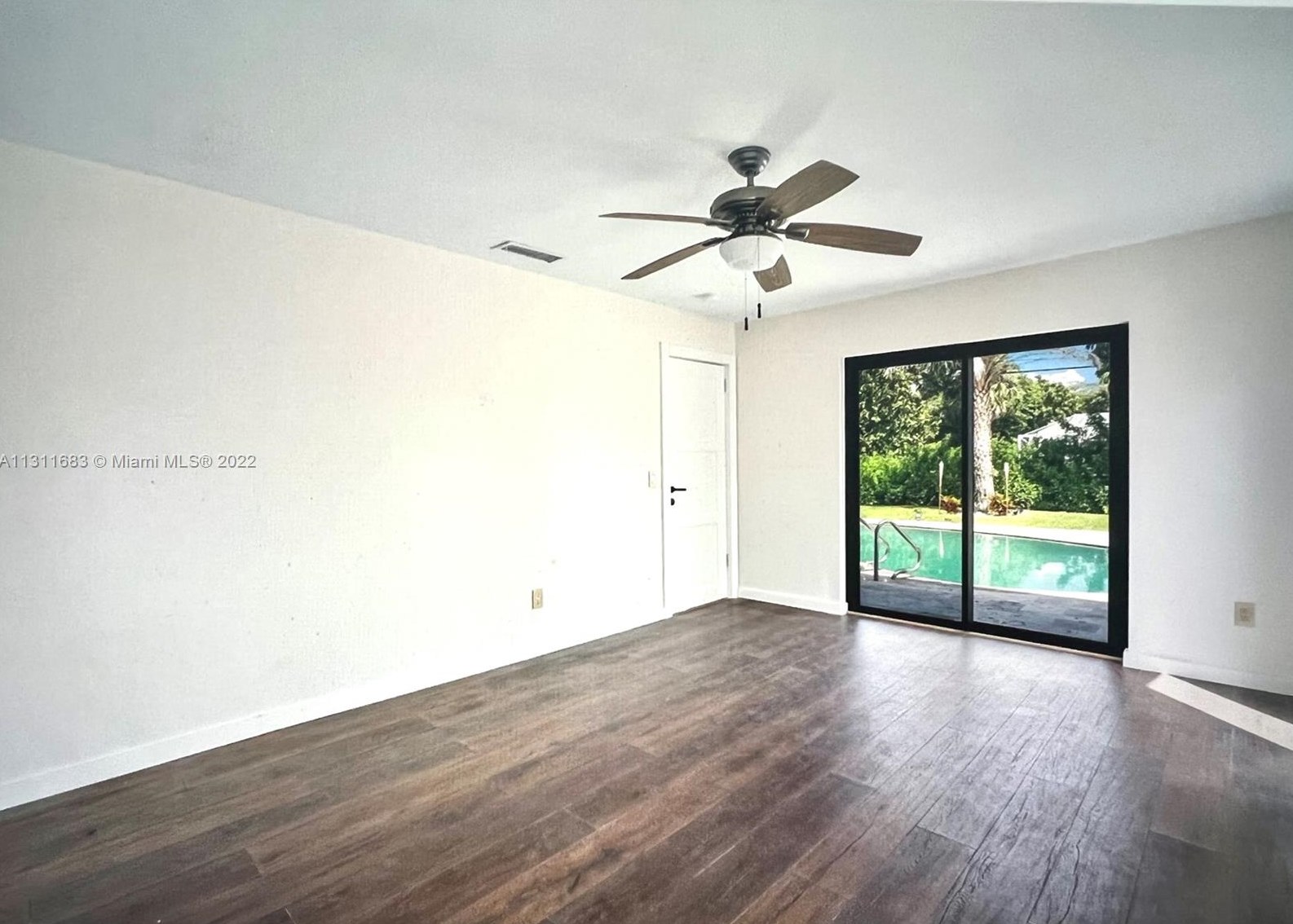 1415 Camino Real, Boca Raton FL  33486-8452 exterior