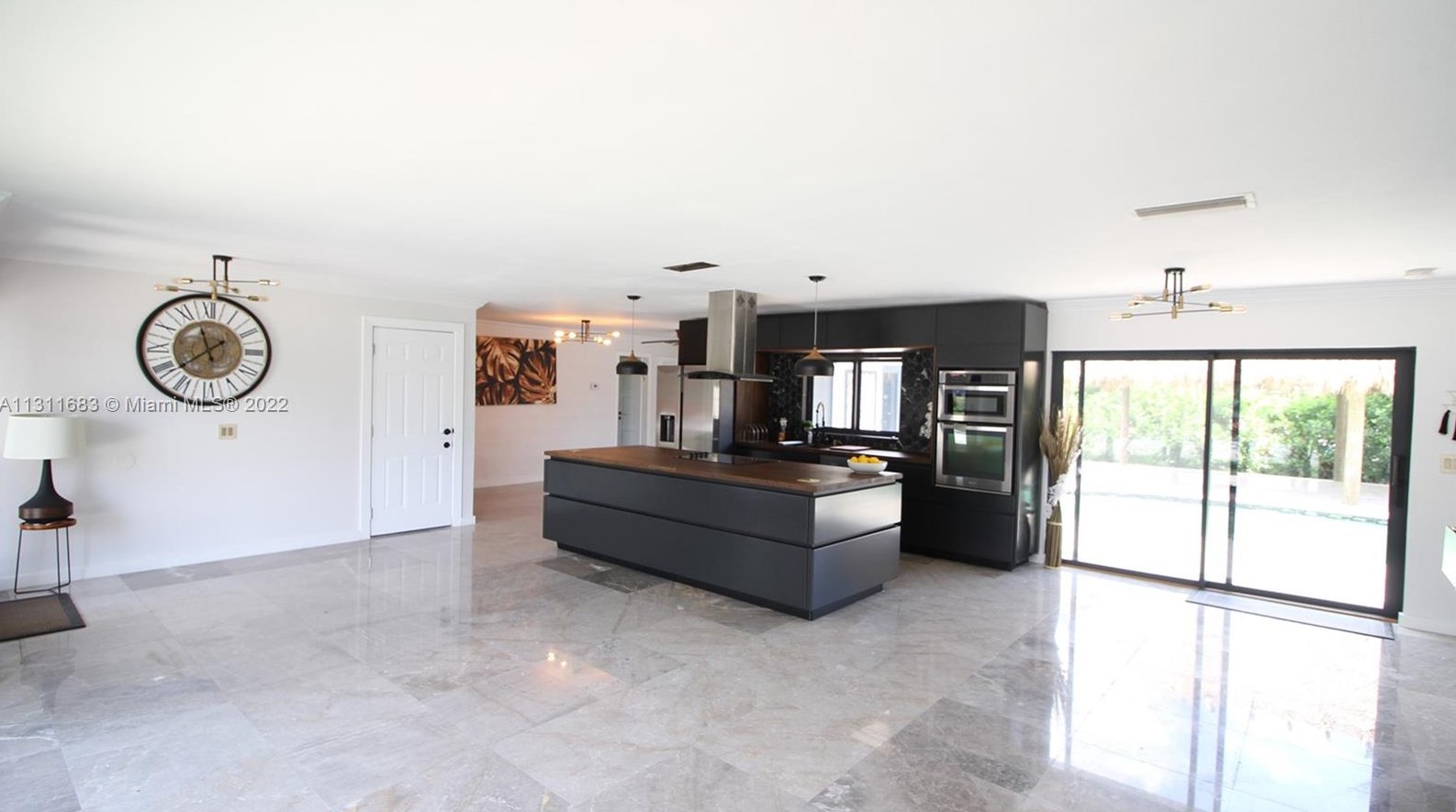 1415 Camino Real, Boca Raton FL  33486-8452 exterior