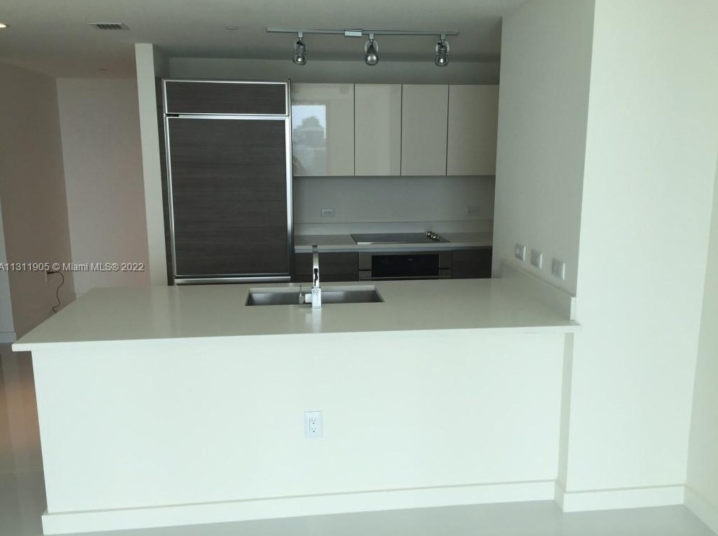 1100 S Miami Ave #3902, Miami, FL