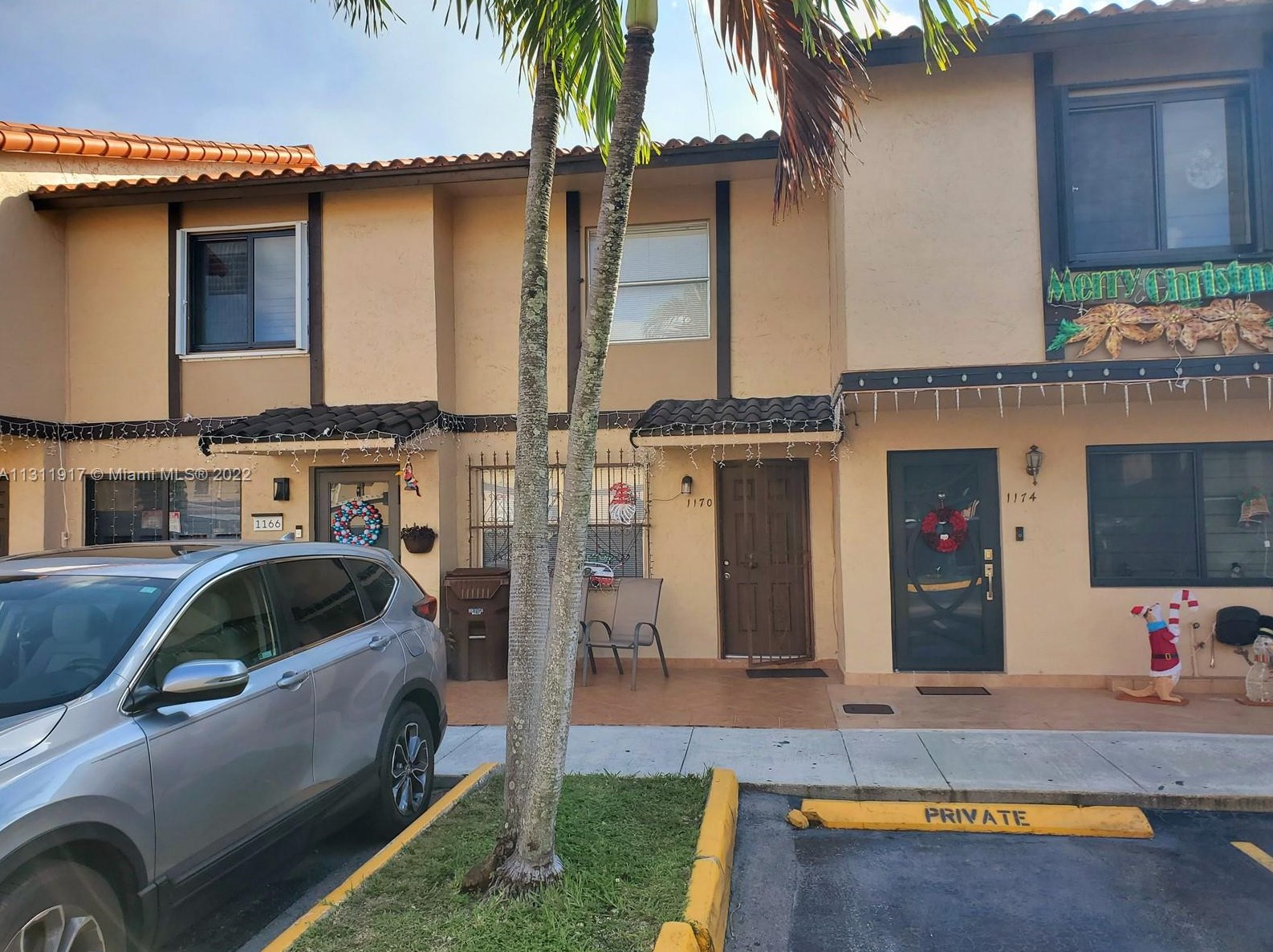 1170 W 41st St #90, Hialeah, FL 33012