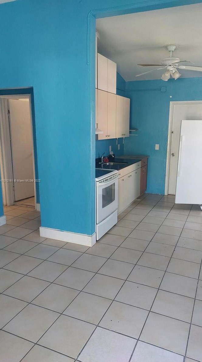 1848 Nw 152nd St, Miami, FL 33054