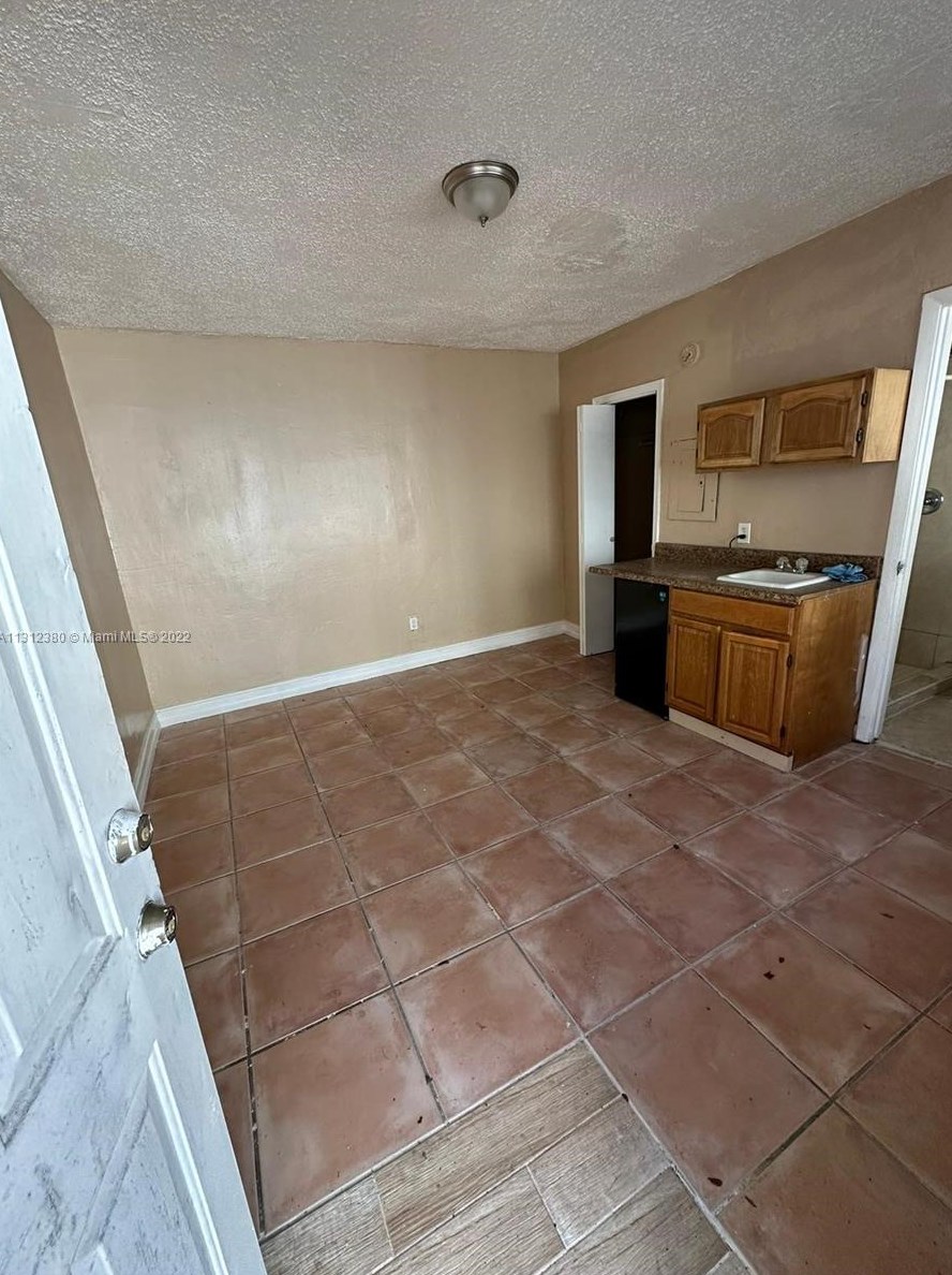 2801 Nw 10th Ave #4, Miami, FL 33127