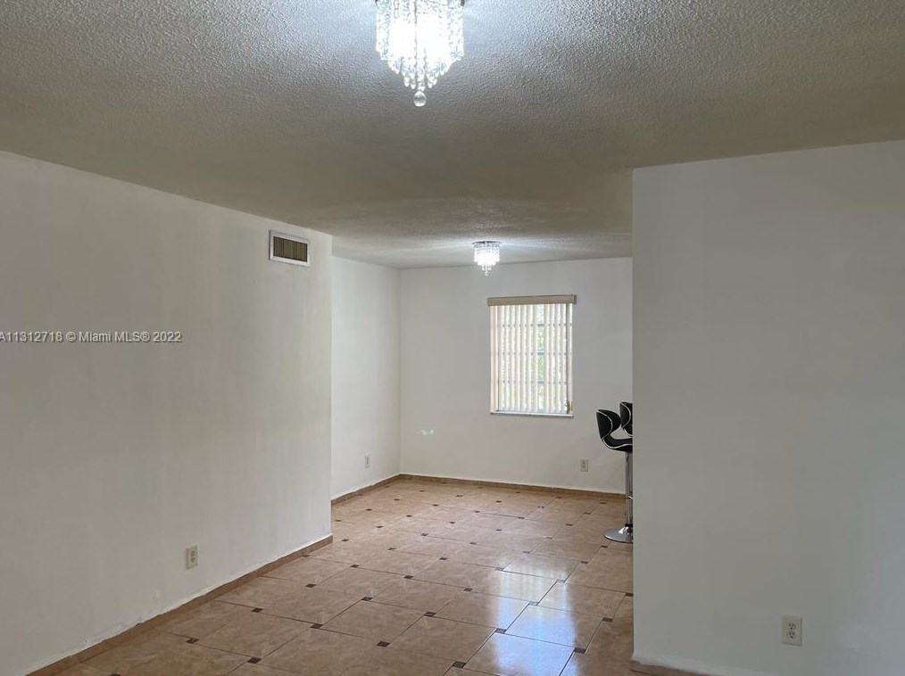 900 Tallwood Ave #101, Hollywood, FL 33021